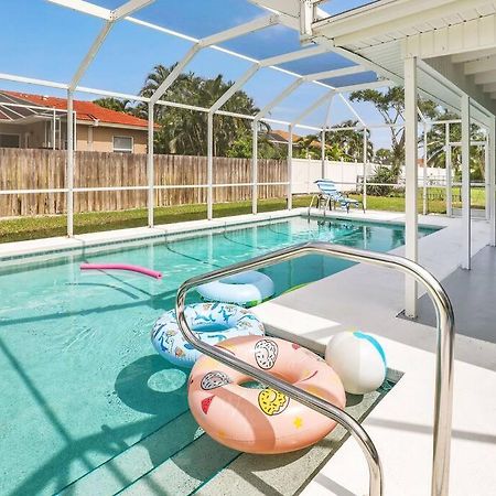 ליבוניה Elevated 1152 - Serene Family Friendly 4 Bed Pool Home מראה חיצוני תמונה